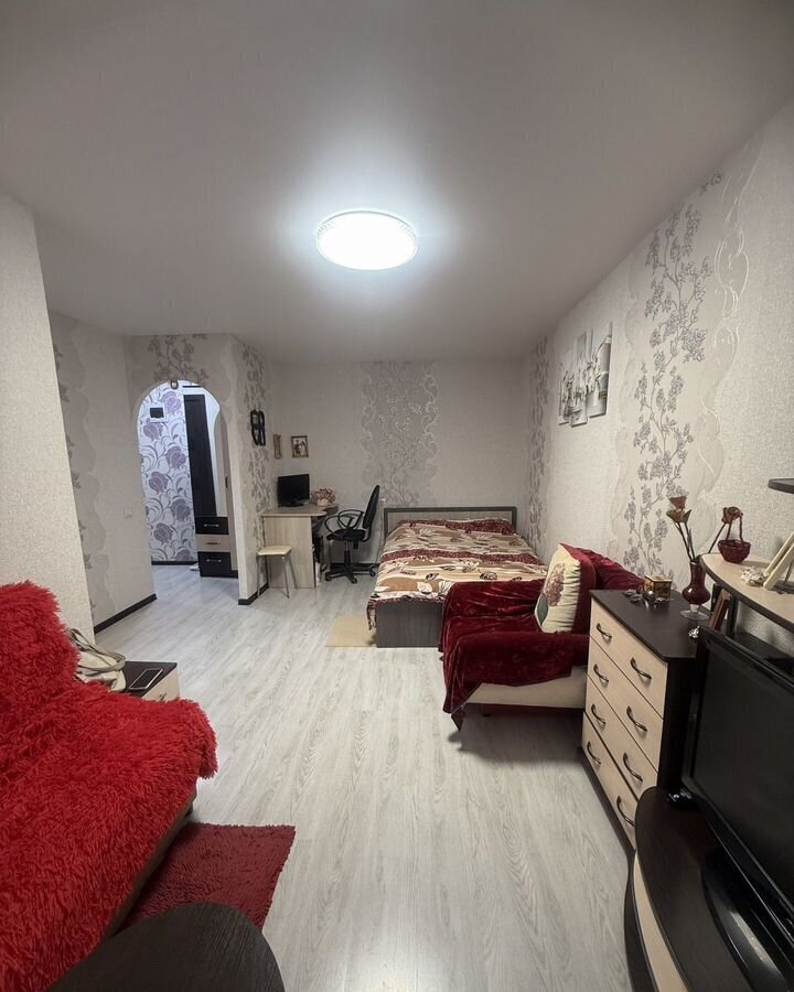 квартира г Воткинск ул Серова 8 фото 1