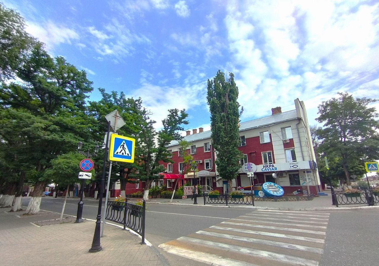 офис г Астрахань р-н Кировский ул Советская 2 фото 21