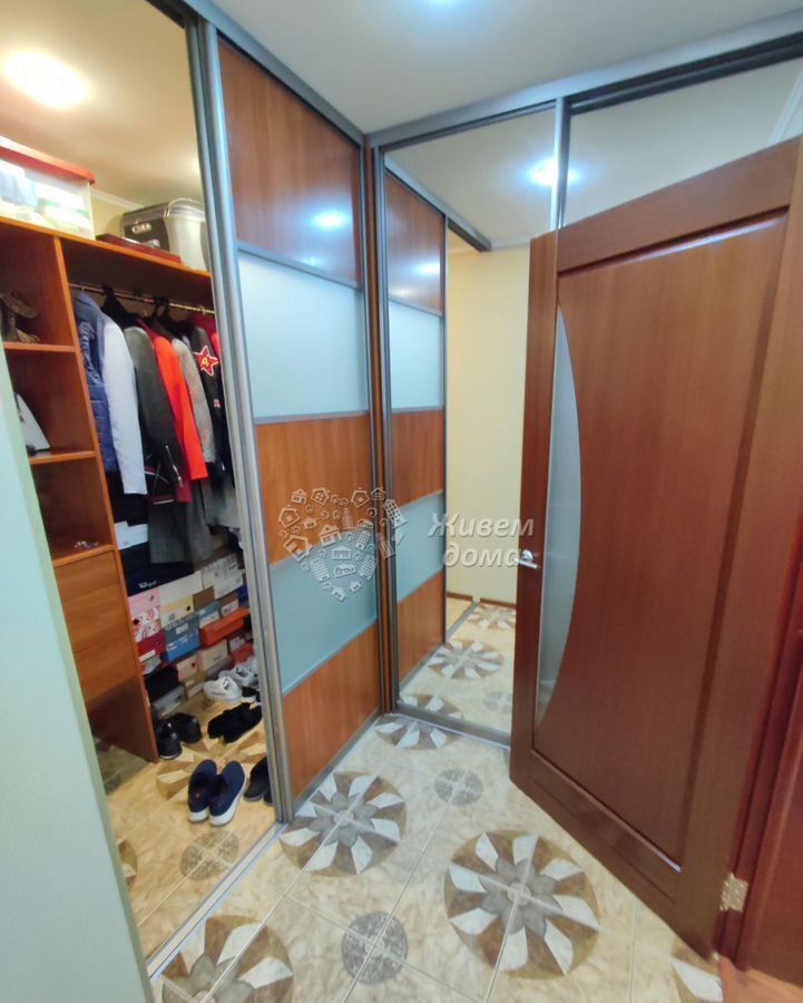 квартира г Волгоград р-н Дзержинский ул им. Землячки 54 фото 15