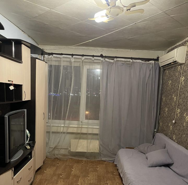 комната г Челябинск р-н Тракторозаводский ул Салютная 23 фото 2