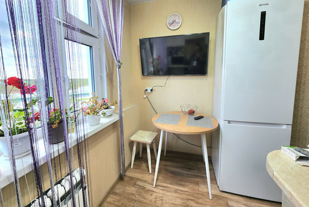 квартира г Новый Уренгой ул Молодежная 13 фото 4