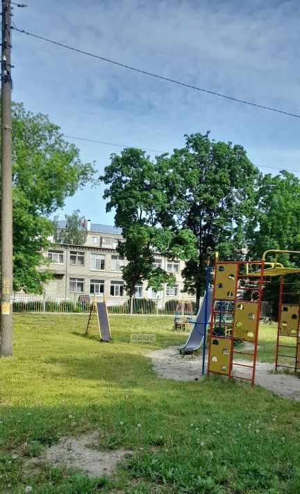 квартира г Бор ул Чугунова 2 фото 3