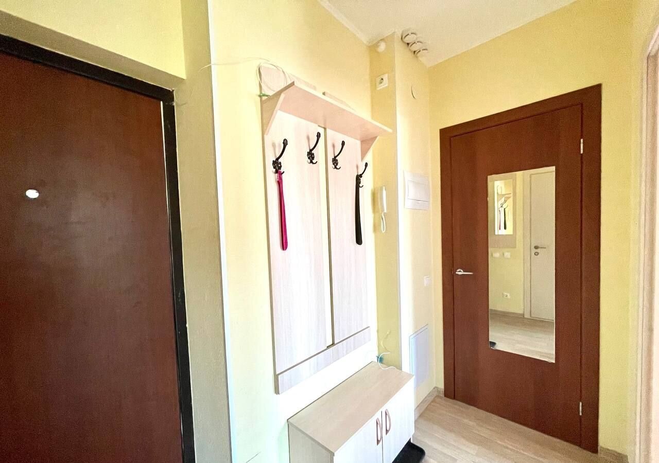 квартира г Екатеринбург р-н Октябрьский пл Бахчиванджи 12а фото 4