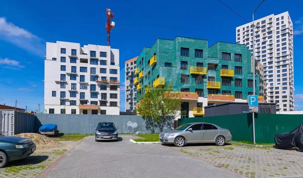 квартира г Тюмень п Тарманы ул Малышева 31к/1 фото 2