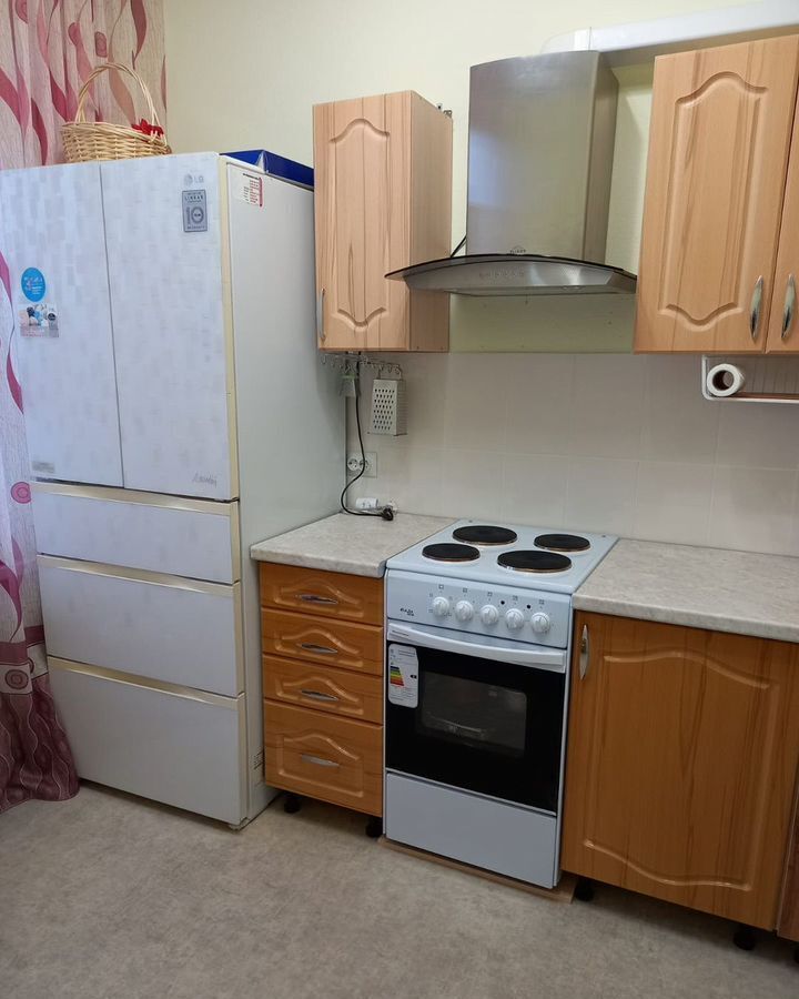 квартира г Губкинский 2-й мкр-н, 3, Тюменская обл. фото 9