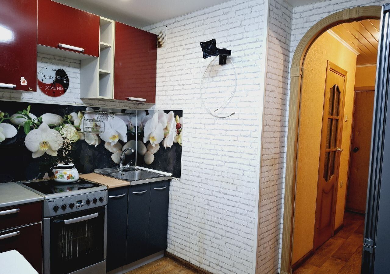 квартира г Тверь р-н Центральный ул Коминтерна 49а фото 1