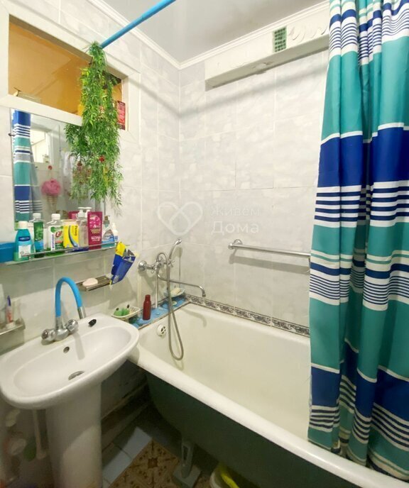 квартира г Волгоград ул Качинцев 112 фото 6