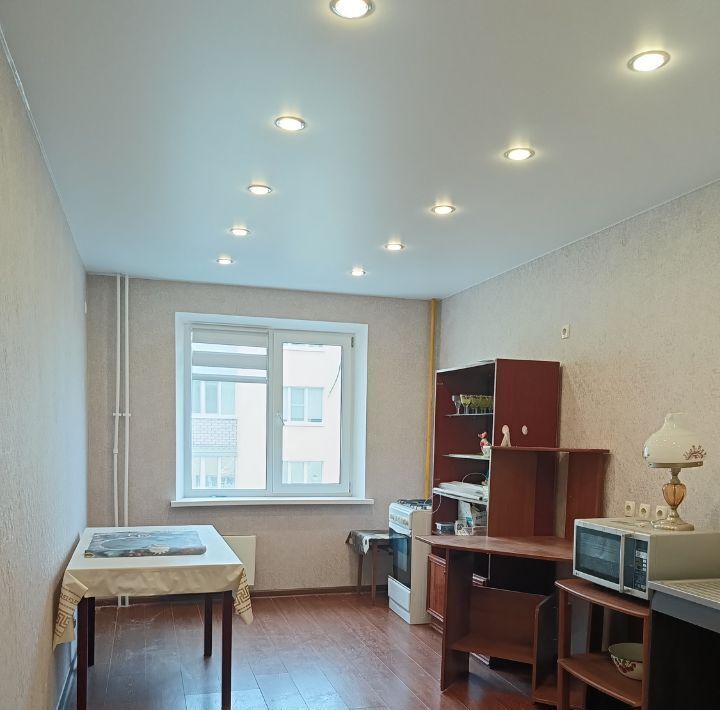 квартира г Саратов р-н Волжский ул им Скоморохова Н.М. 21 фото 8
