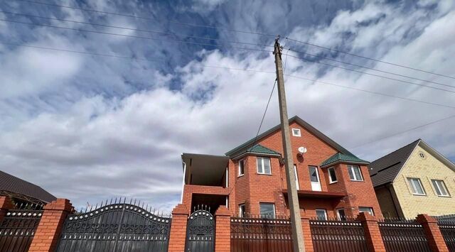Универ-Сити жилмассив, 10 фото