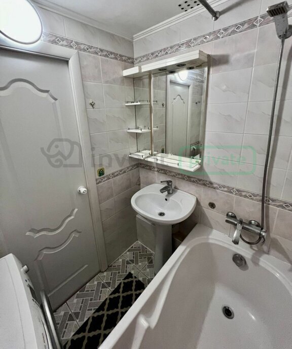 квартира г Калининград ул Старшего лейтенанта Сибирякова 30 фото 14