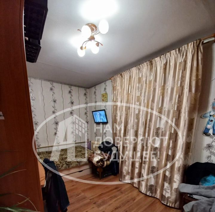 квартира г Глазов ул Сибирская 18 фото 3