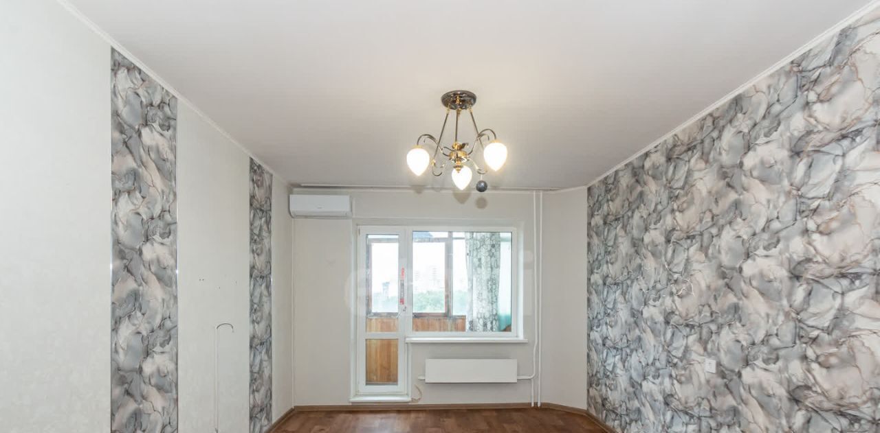квартира г Омск р-н Кировский ул Дианова 22 фото 4