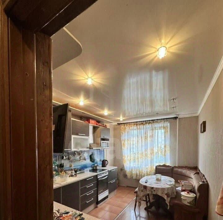 квартира г Старый Оскол мкр Королева 11 фото 13