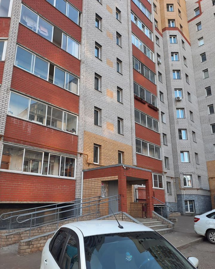 квартира г Киров р-н Октябрьский ул Стахановская 16 фото 1