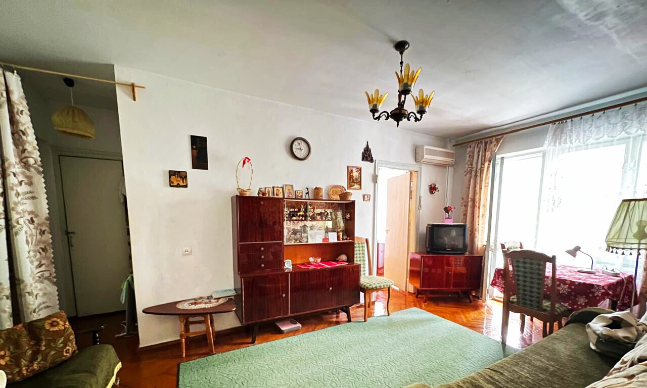 квартира р-н Тихорецкий г Тихорецк ул Калинина 109 фото 1