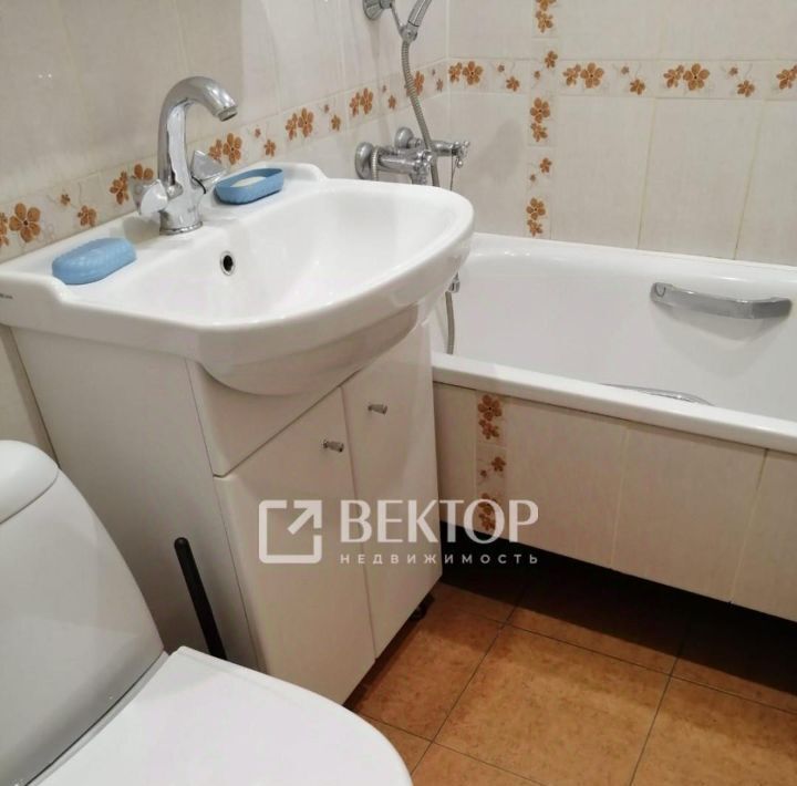 квартира г Ярославль р-н Ленинский ул Добрынина 10к/3 фото 4
