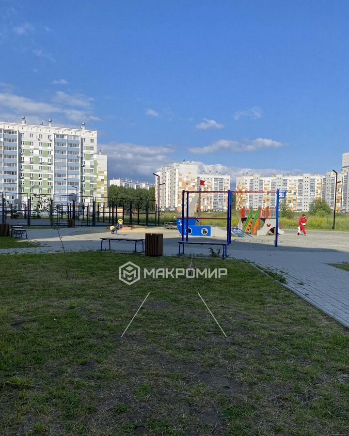 квартира г Челябинск р-н Курчатовский ул Александра Шмакова 42 фото 3