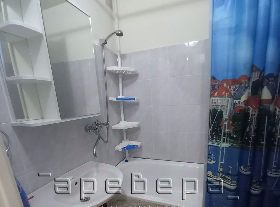 квартира г Красноярск р-н Центральный ул Дмитрия Мартынова 37 фото 5