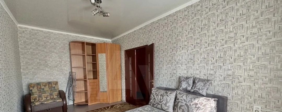 квартира г Новокузнецк р-н Центральный пр-кт Курако 28 фото 2