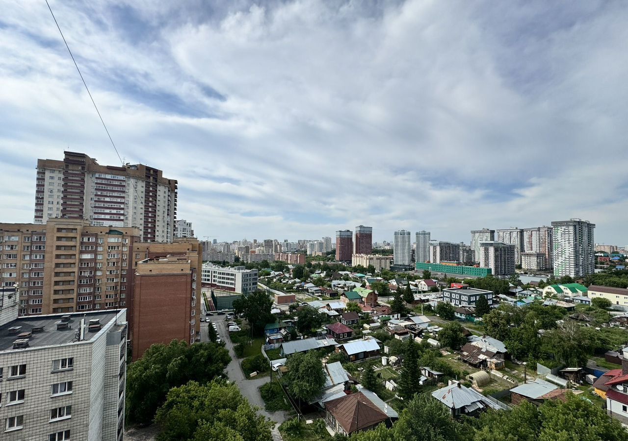 квартира г Новосибирск Октябрьская ул Бориса Богаткова 67 фото 14