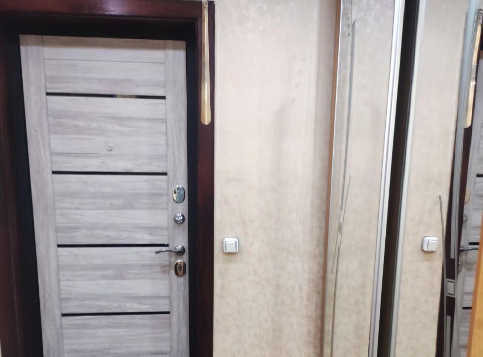 квартира г Бодайбо ул Березнеровская 37 фото 4