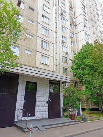 СЗАО Южное Тушино ул Василия Петушкова 11 Микрорайон №3, Московская область фото