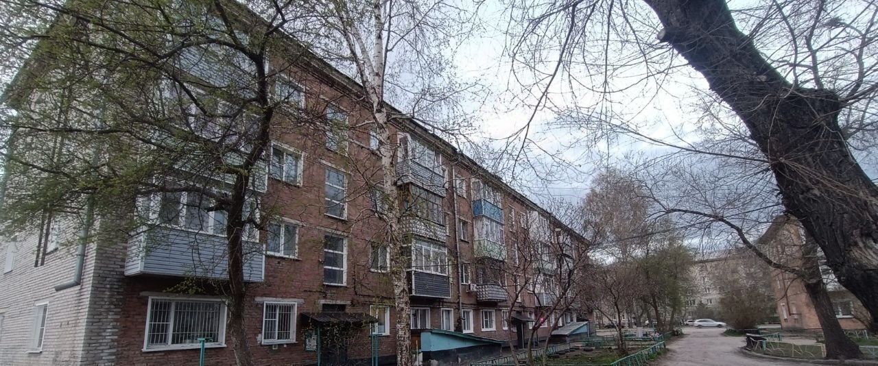 квартира г Рубцовск ул Октябрьская 109 фото 14