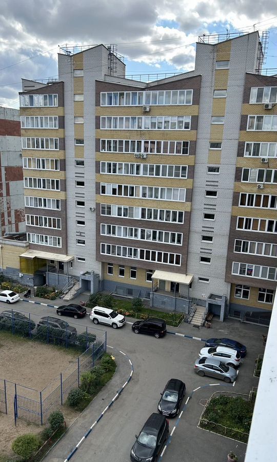квартира г Омск р-н Кировский ул 70 лет Октября 10/3 фото 14