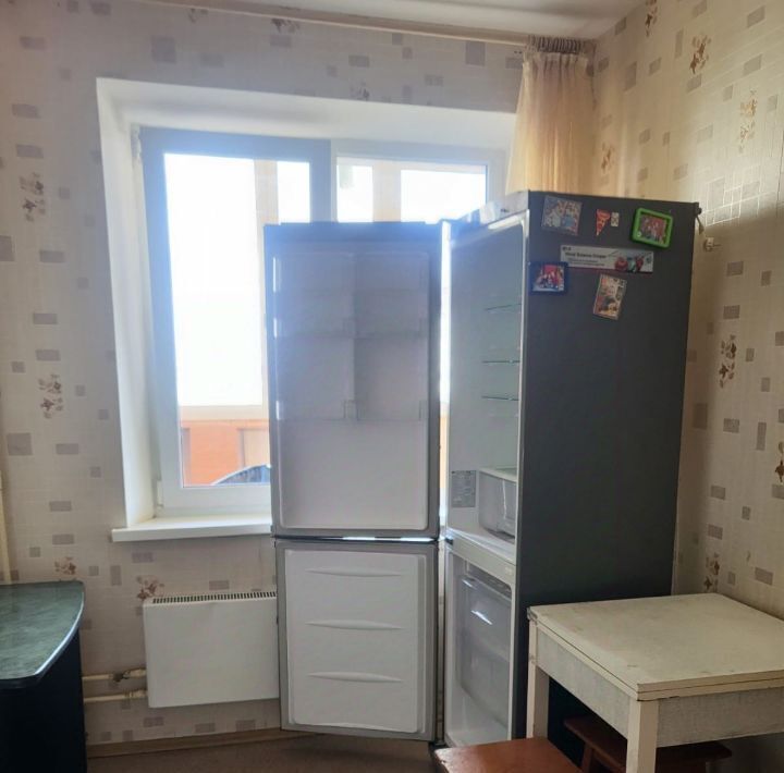 квартира г Волгоград р-н Советский ул. Маршала Воронова, 18 фото 1