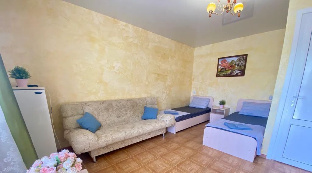 комната г Геленджик ул Красных Партизан 17а Центр фото 1