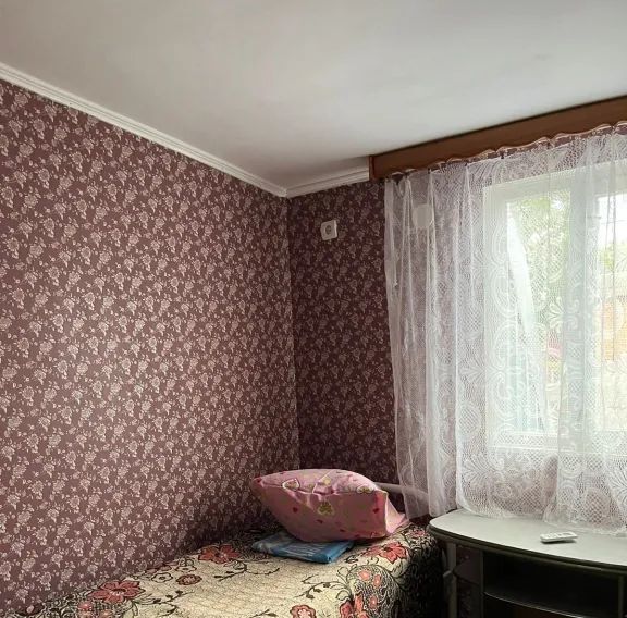 комната р-н Ейский г Ейск ул К.Либкнехта 11 фото 4