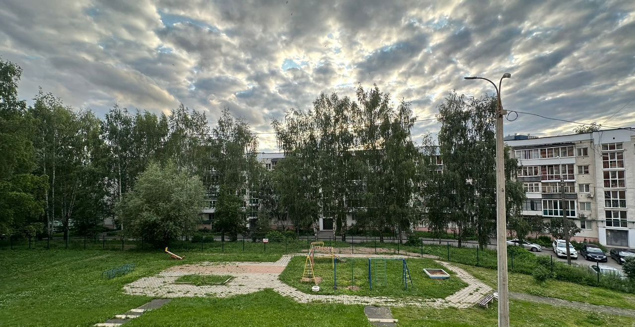 квартира г Ижевск р-н Октябрьский ул Родниковая 76 фото 1
