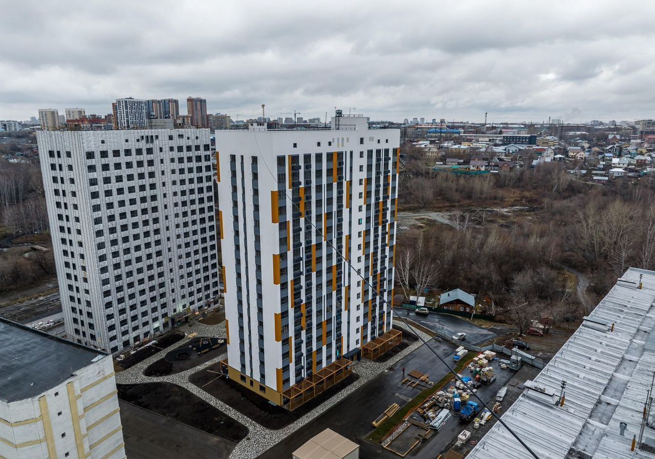 квартира г Новосибирск Золотая Нива ул Есенина 3 фото 7