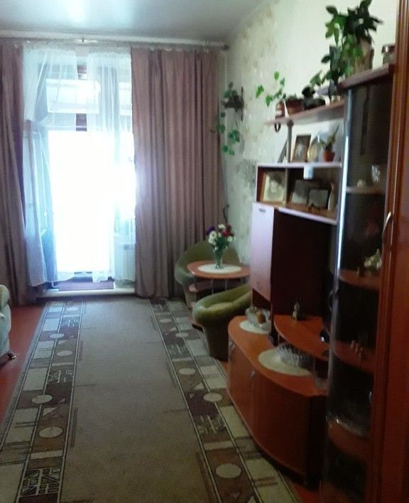 комната г Омск р-н Ленинский ул Труда 42 фото 2