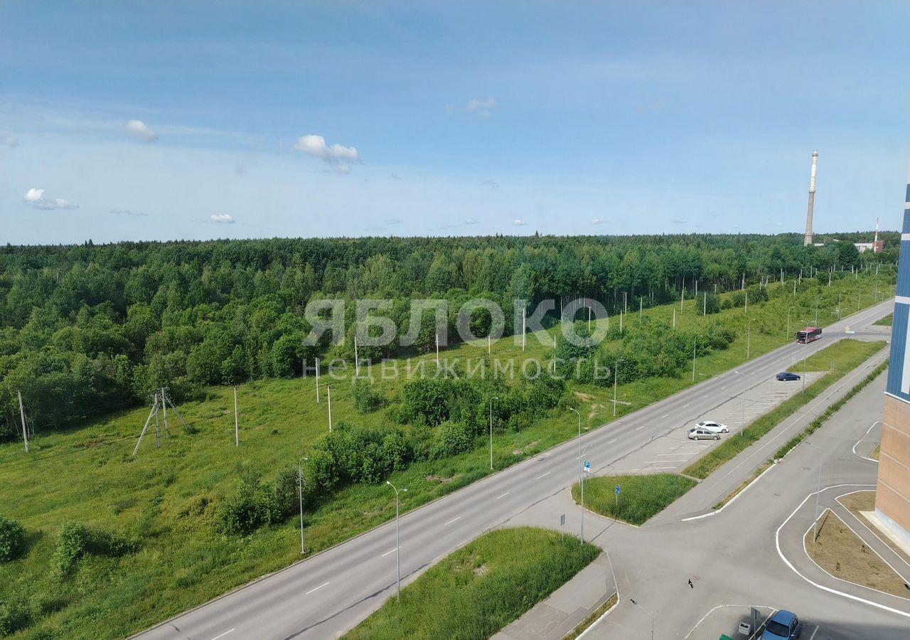 квартира г Березники мкр Усольский ул Строителей 1 фото 4