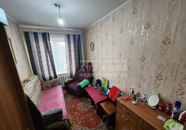 р-н Кировский ул Инициативная 20а фото