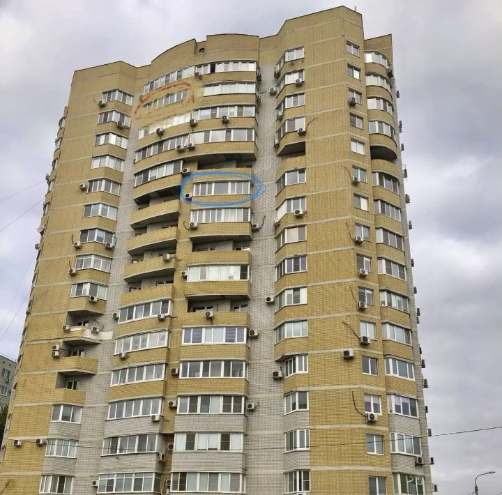 квартира г Волгоград р-н Советский ул Казахская 6 фото 1