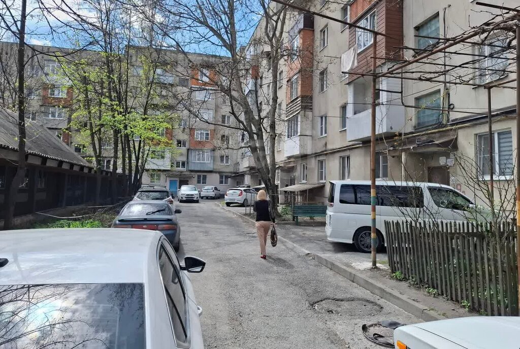 квартира г Владикавказ р-н Иристонский ул Васо Абаева 89 фото 4