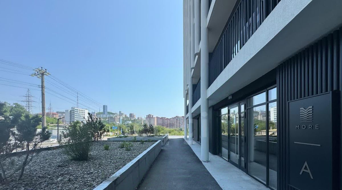 квартира г Владивосток р-н Фрунзенский ул Мыс Кунгасный 3б фото 35