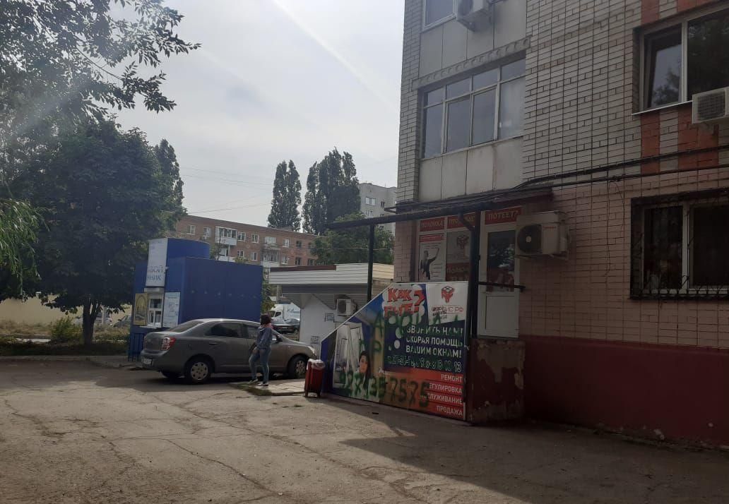 торговое помещение г Энгельс ул Кожевенная 10 Энгельсский р-н, муниципальное образование фото 1