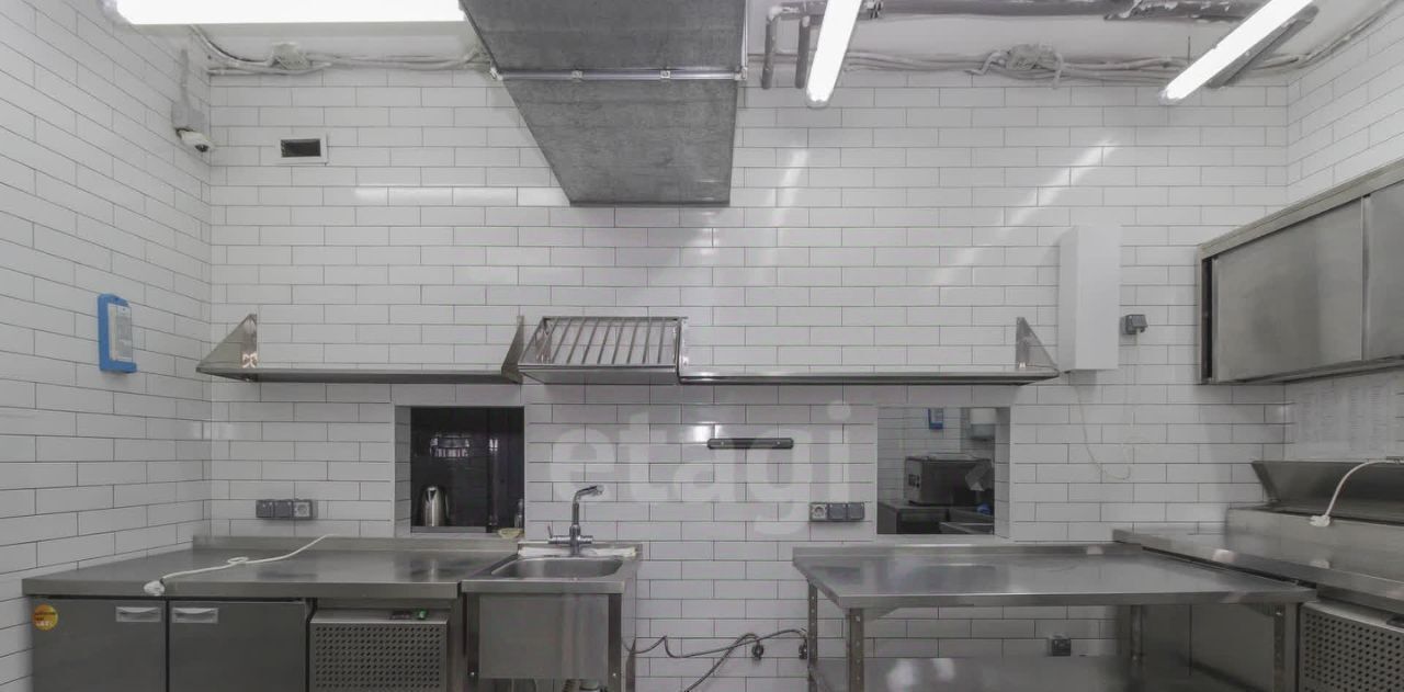 свободного назначения г Омск р-н Кировский ул Дианова 39 Кировский АО фото 8