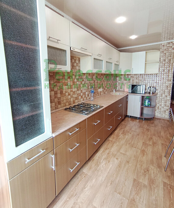 квартира г Брянск р-н Советский Бежицкая улица, 1к 3 фото 1