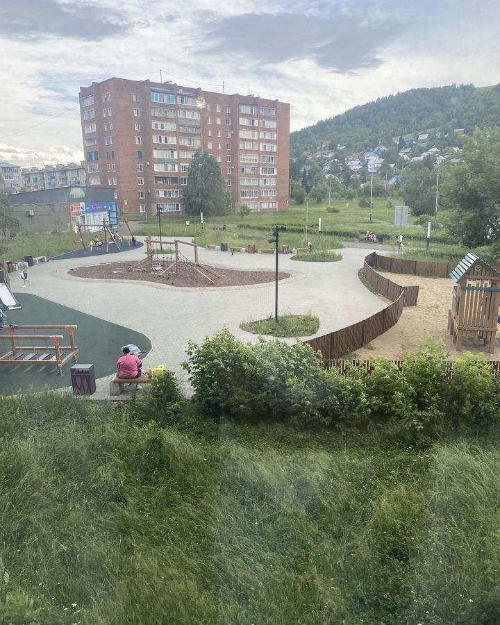 квартира г Междуреченск пр-кт 50 лет Комсомола 67 фото 6