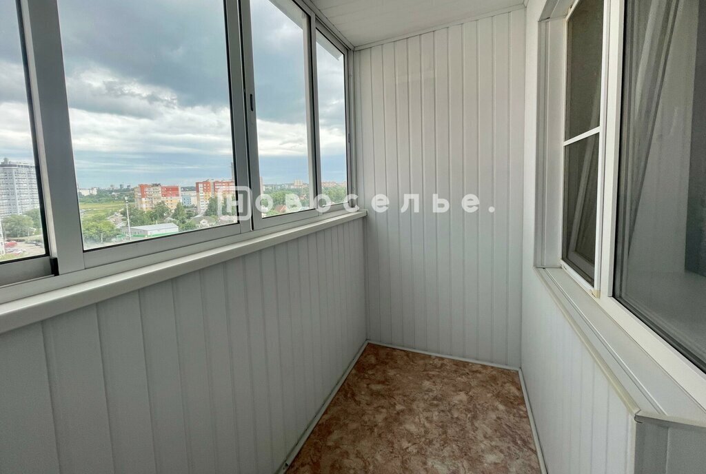 квартира г Рязань р-н Московский ул Вишневая 21к/2 фото 5