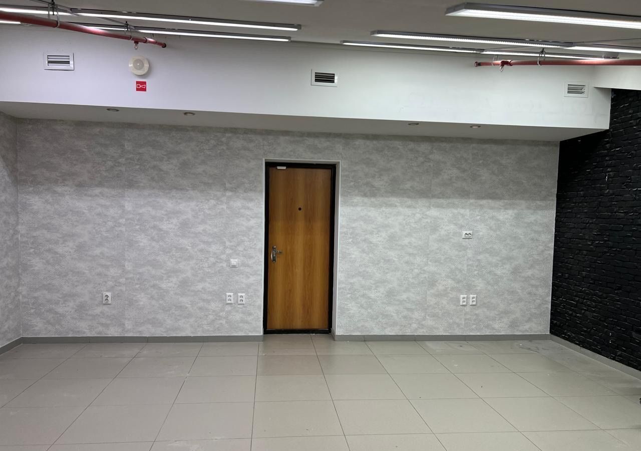 офис г Ноябрьск ул Холмогорская 21 Тюменская обл. фото 10