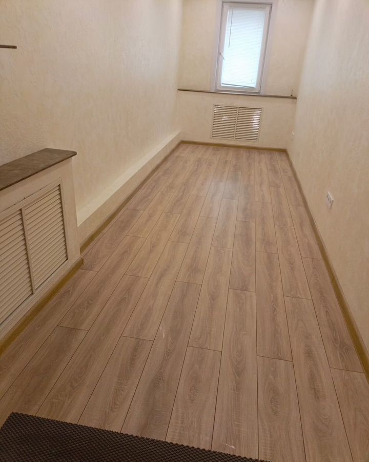 офис г Тюмень р-н Калининский ул Московский тракт 133 фото 1