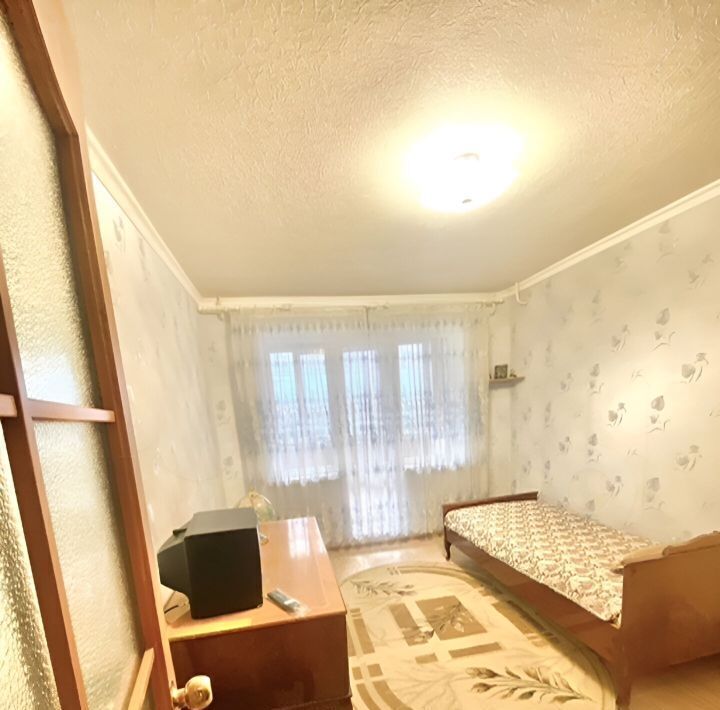 квартира г Магнитогорск р-н Орджоникидзевский ул Советская 168 фото 1