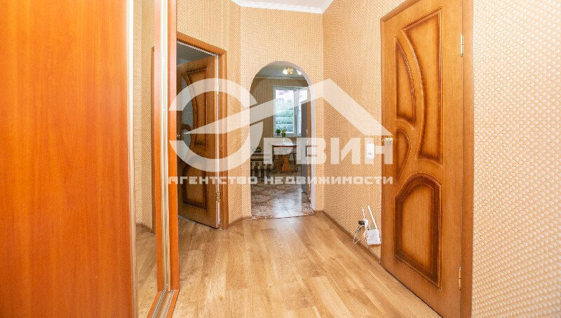квартира г Калининград р-н Московский ул Судостроительная 17д фото 6