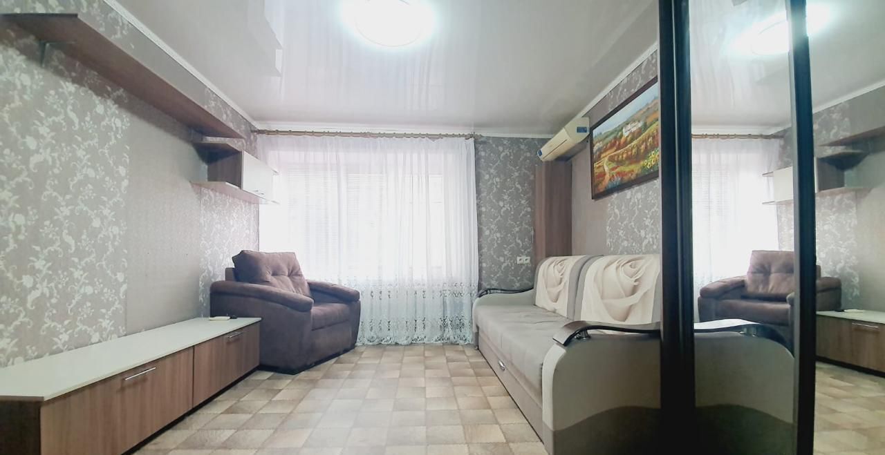 квартира г Тольятти р-н Центральный ул Победы 23 фото 1