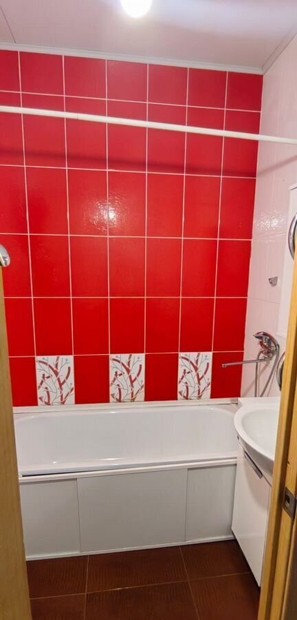 квартира г Астрахань р-н Кировский ул Бориса Алексеева 20к/3 фото 23